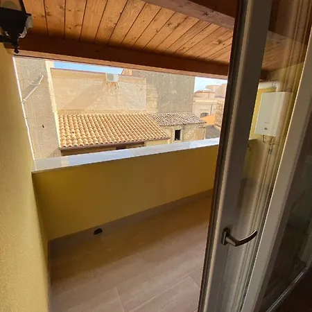 Minzoni 34 Apartment