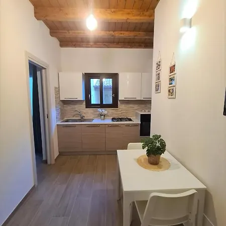 Minzoni 34 *